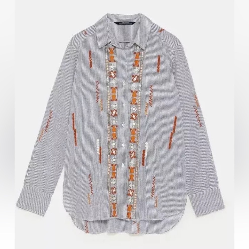 EUC Zara Embroidered Button Down shirt - size S